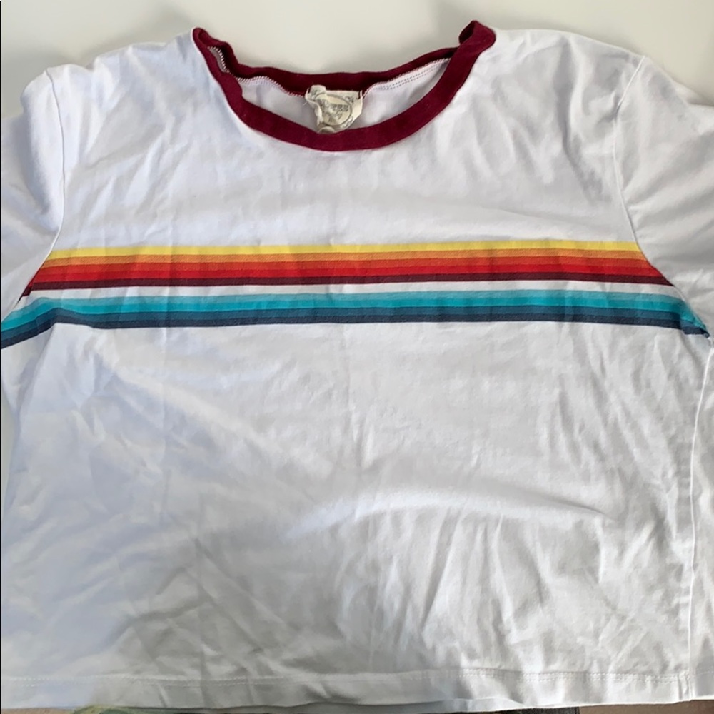 white t shirt crop top